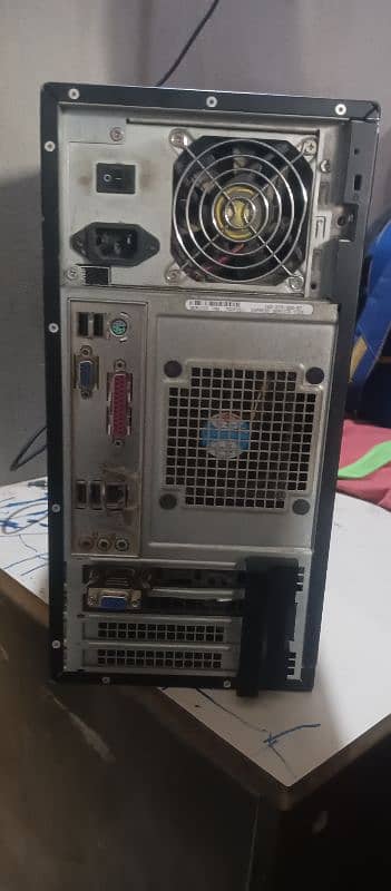 computer i7 Nvidia 750 TI GPU 8GB RAM 128 GB SSD 500 GB hard drive 2