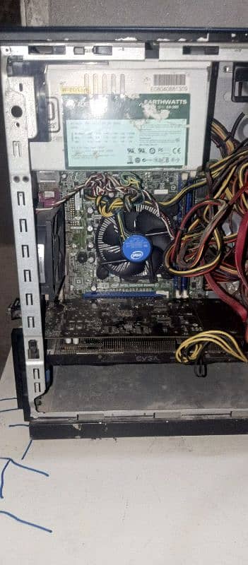 computer i7 Nvidia 750 TI GPU 8GB RAM 128 GB SSD 500 GB hard drive 4