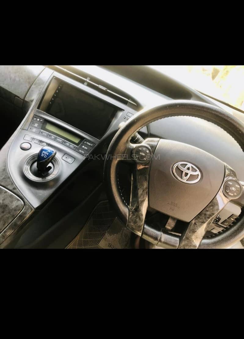 Toyota prius 3 generation 7