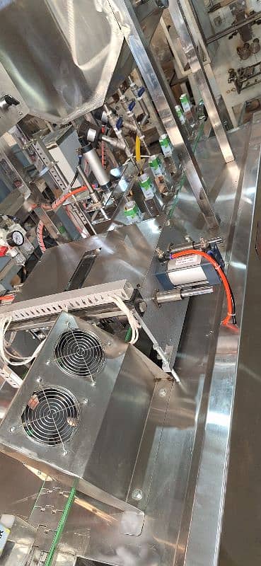 Tetra Pak Juice Juice Filling Packing Machine Bottle Filling Packing 15