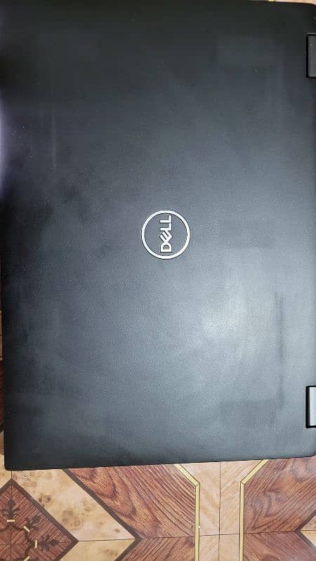 Latitude 7390 2 in 1 3