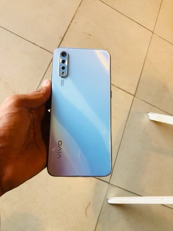 vivo s1 3