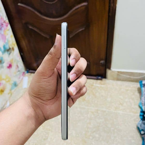Infinix note 11 6/128gb complete box 4
