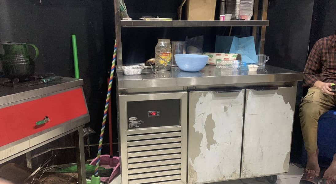 Cafee & restaurant equipment for sale 7