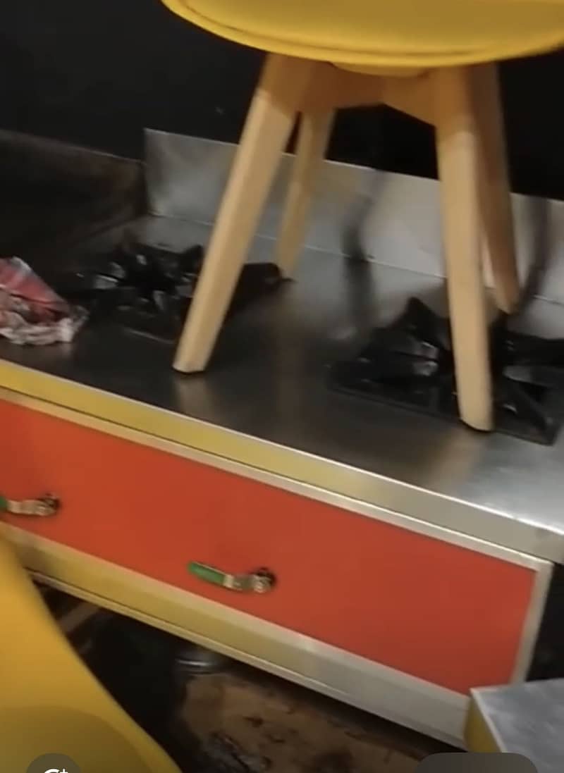 Cafee & restaurant equipment for sale 9
