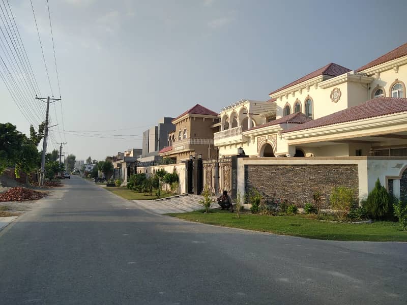 10 Marla Residential Plot For Sale In F Block, Central Park Housing Scheme, Lahore 12