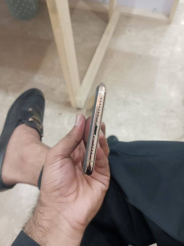 Iphone XS Max 64 Gb Single sim Pta 6