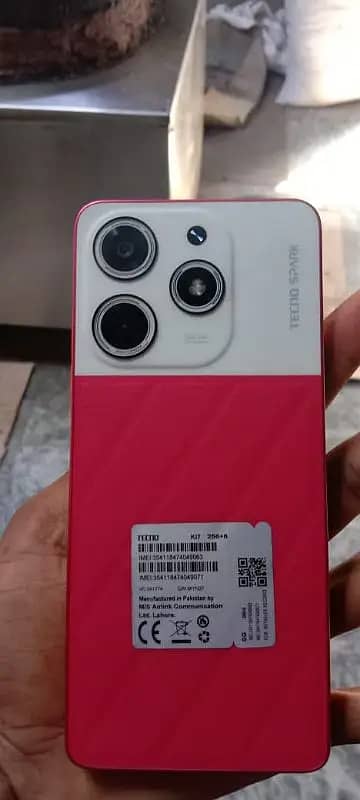 Tecno spark 10 pro 16/256 4