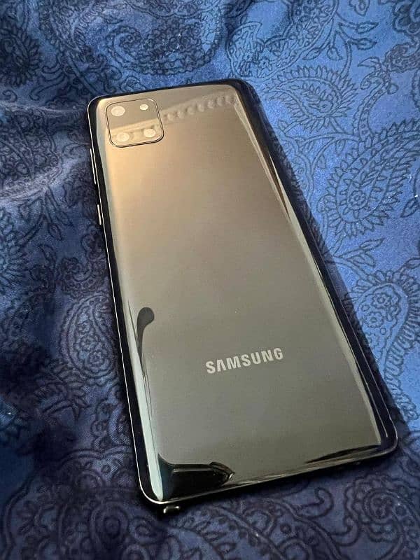 Samsung Galaxy Note 10 lite 8 128 7