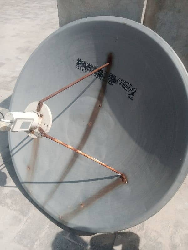 TV with Dish for sale. Whatsapp:03182491368 4