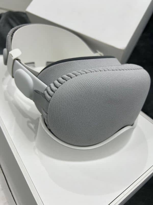 Apple Vision Pro 1