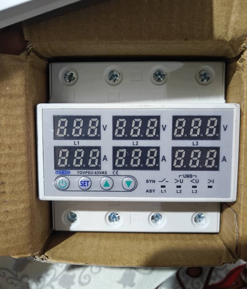 Tomzn 63A  3 Phase Voltage and Current Protector NEW 3