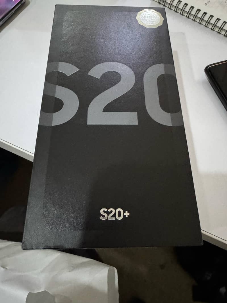 Samsung Mobile S20 Plus 2