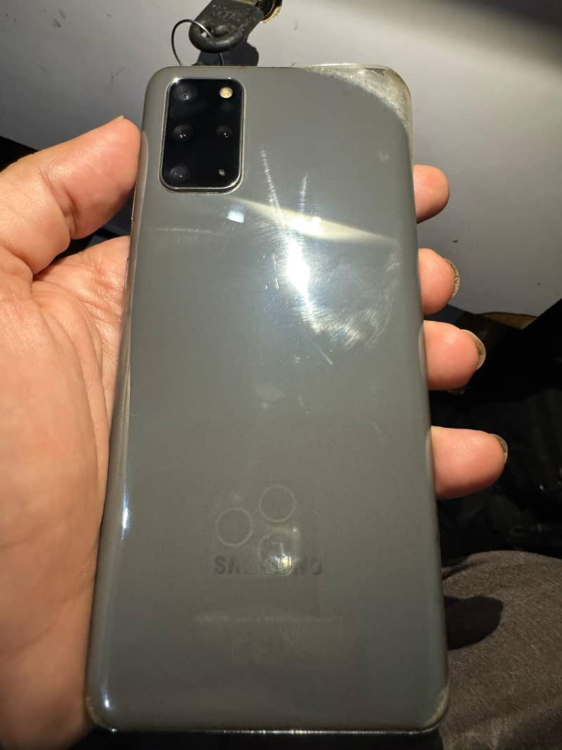 Samsung Mobile S20 Plus 8