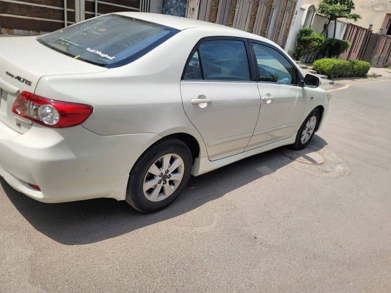 Toyota Corolla Altis 2013 7