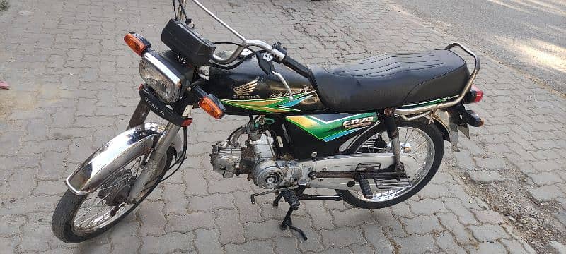 urgent sale serious buyer just call me 2