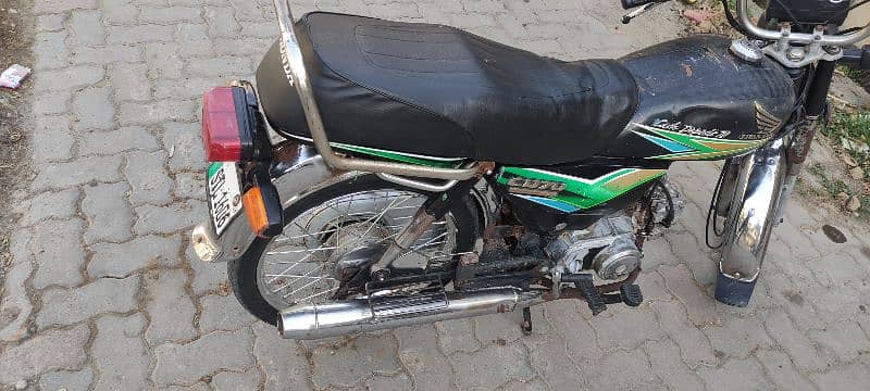 urgent sale serious buyer just call me 6