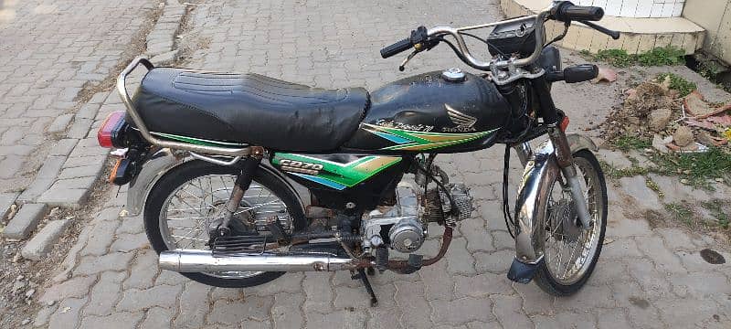 urgent sale serious buyer just call me 8