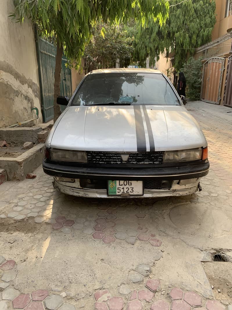 Mitsubishi Lancer 1991 2