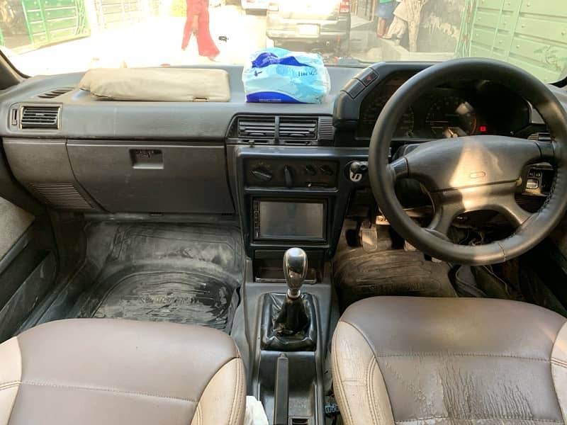 Mitsubishi Lancer 1991 3