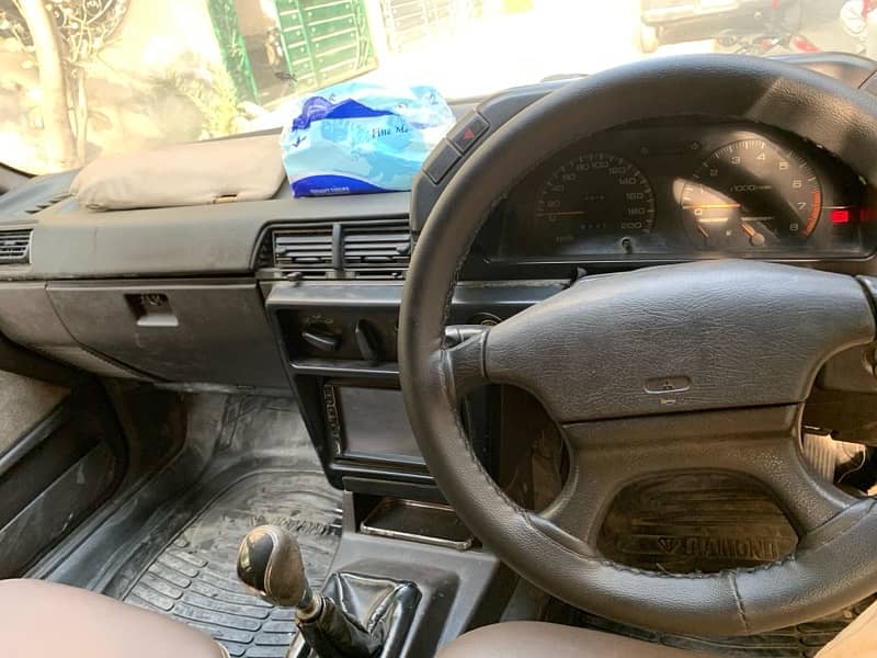 Mitsubishi Lancer 1991 4