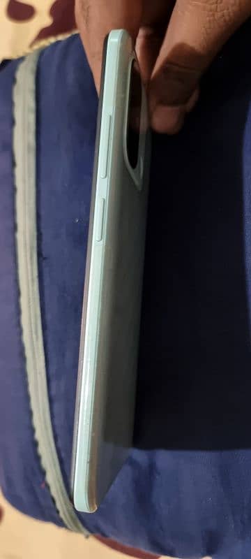 Redmi 12C (4+2 Ram 128 GB ROM) 3