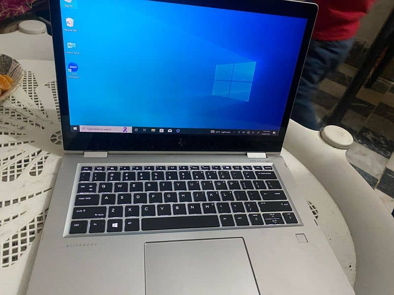 hP 1030 4