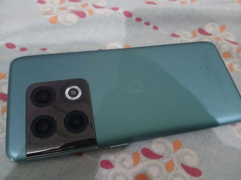 OnePlus 10 Pro read full ad 3