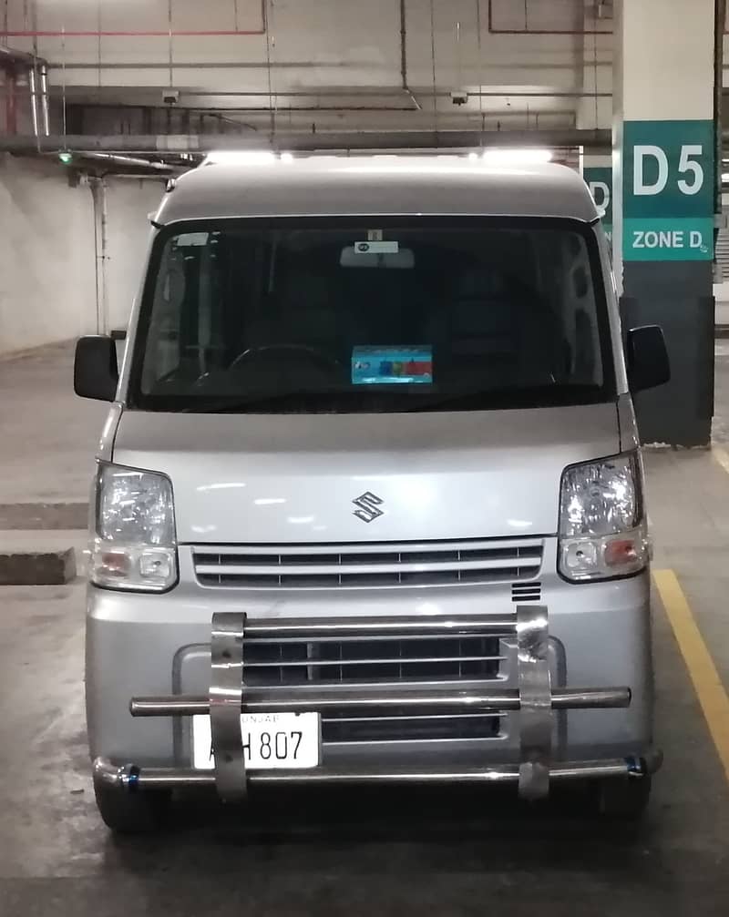 Pick up and drop off Service 0