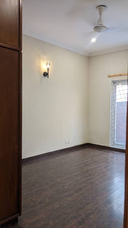 Luxurious 10 Marla Modern Design House For Rent In DHA Phase 5 Lahore 6