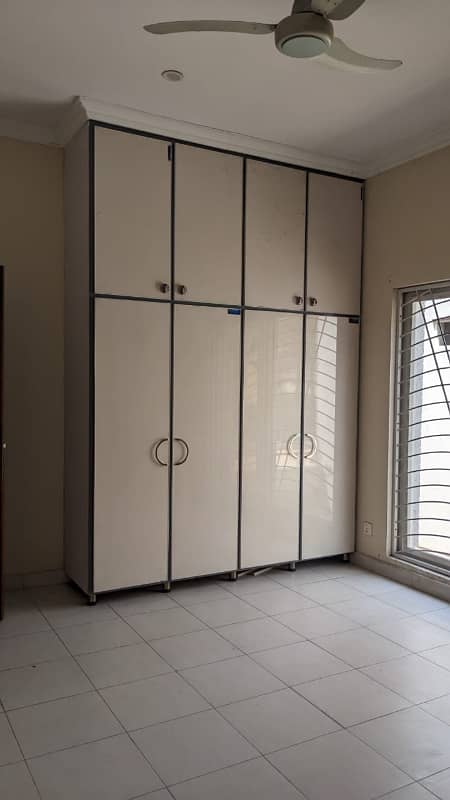 Luxurious 10 Marla Modern Design House For Rent In DHA Phase 5 Lahore 17