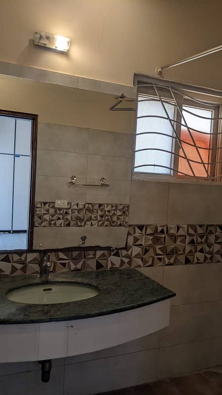 Luxurious 10 Marla Modern Design House For Rent In DHA Phase 5 Lahore 19