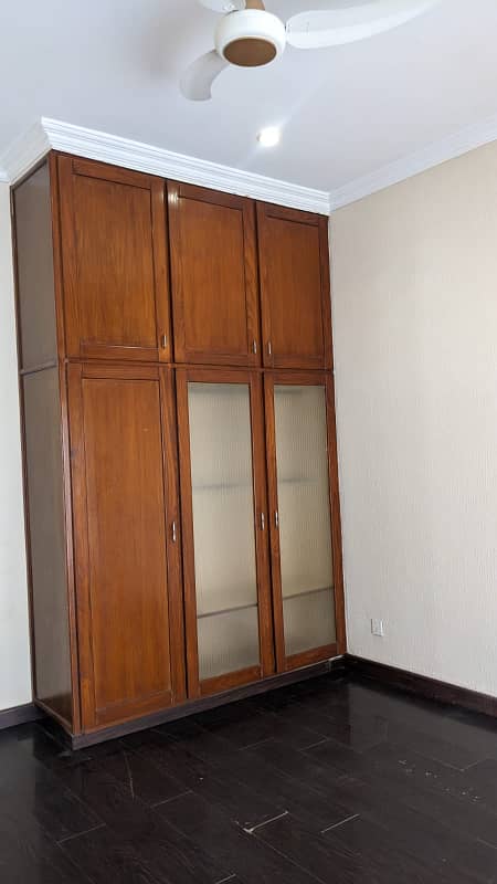 Luxurious 10 Marla Modern Design House For Rent In DHA Phase 5 Lahore 22