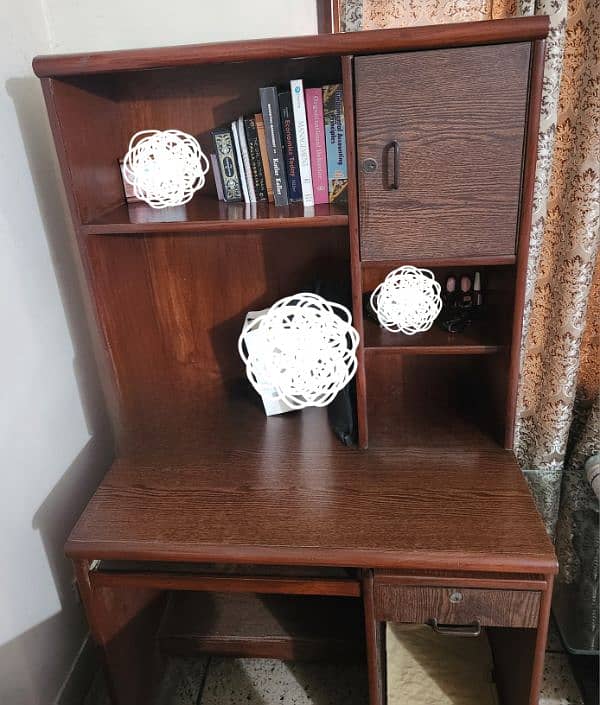 Computer Table for sale 1