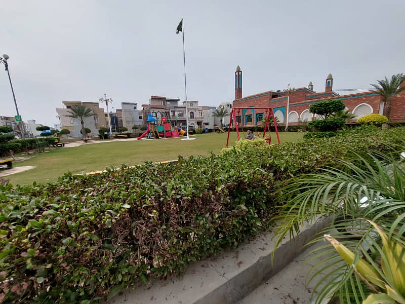 3 MARLA RESIDENTIAL PLOT WITH POSSESSION FOR SALE IN AL KABIR TOWN PHASE 2 BLOCK E 19