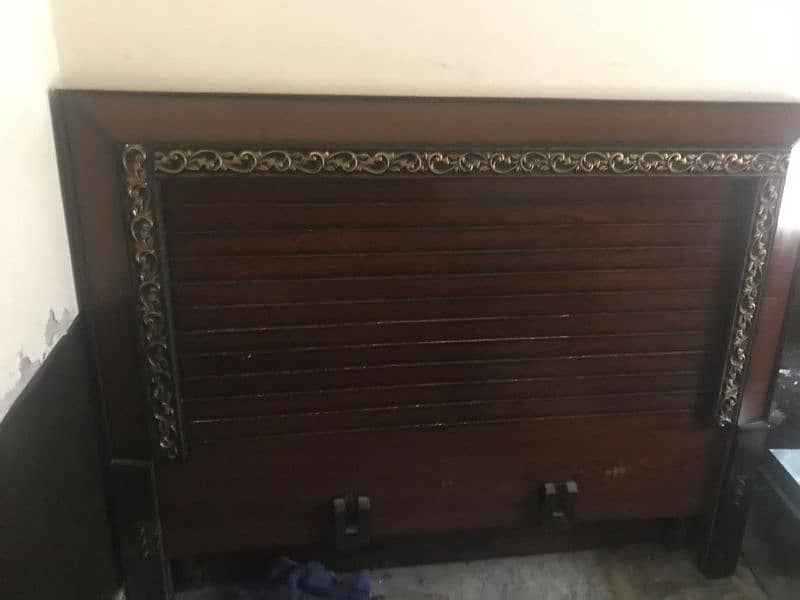 Bed & dressing & side table 0
