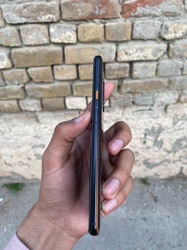 oneplus 7t pro mclaren edition 2