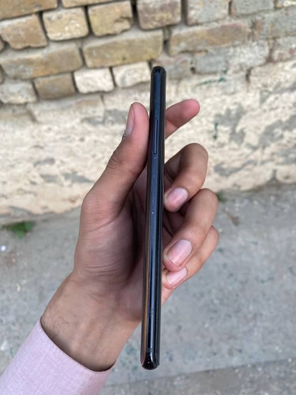 oneplus 7t pro mclaren edition 4