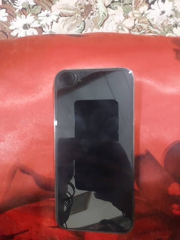 13pro jv 97 health 512gb esim time zong ki sim chal rahe ha 10/9 al ok 5