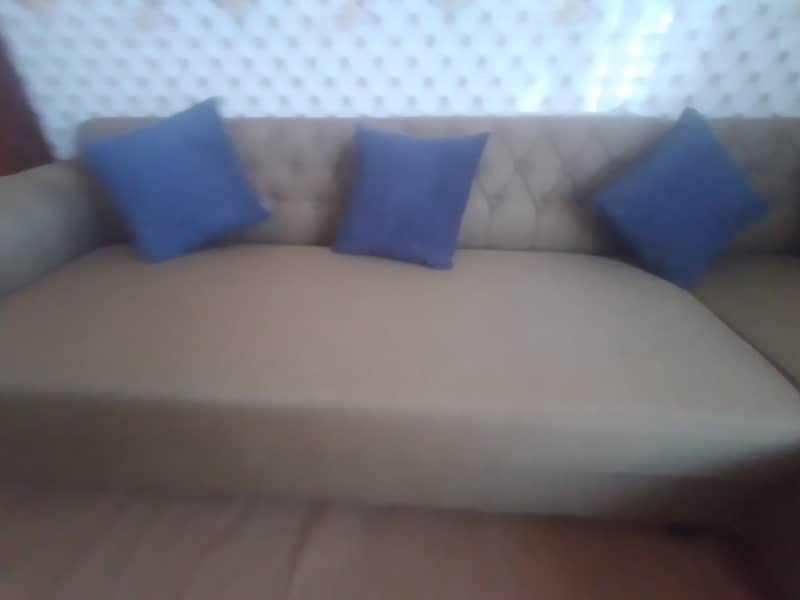 Lounge sofa 2