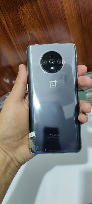one plus 7t 1