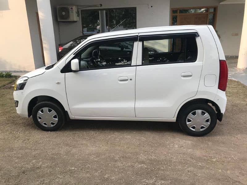 rent a car wagon R , new alto, santro ,gli and changan for rent car 3