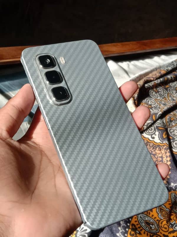 INFINIX HOT 50 PRO 1