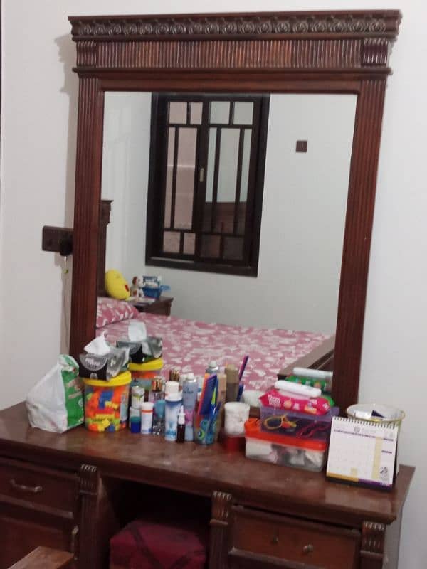 chiniotti cut large wooden dressing table with chair 1