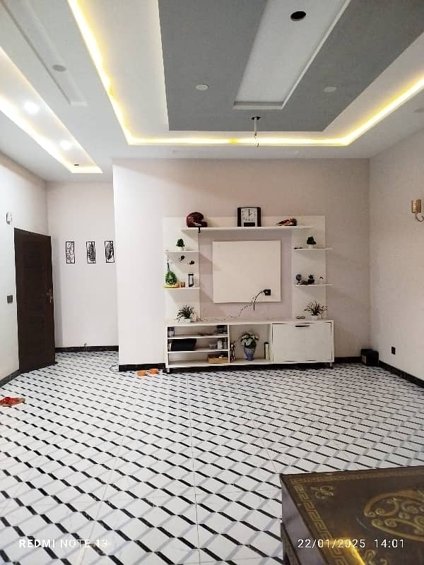 11 Marla Upper Portion Available For Rent In Jublie Town 0