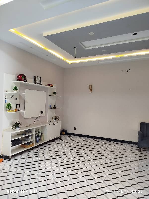11 Marla Upper Portion Available For Rent In Jublie Town 11