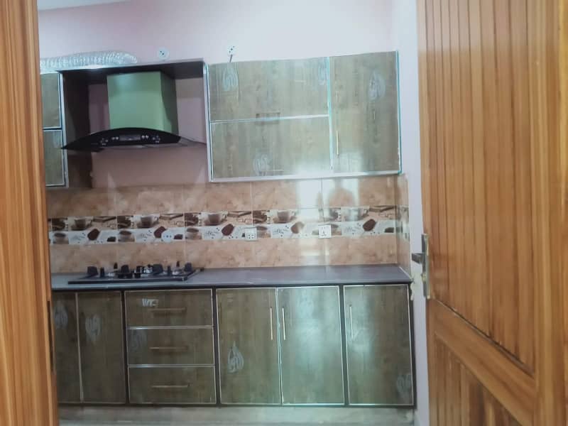 10 Marla Lower Portion Available For Rent In LDA Avenue 1 Prime Location 5