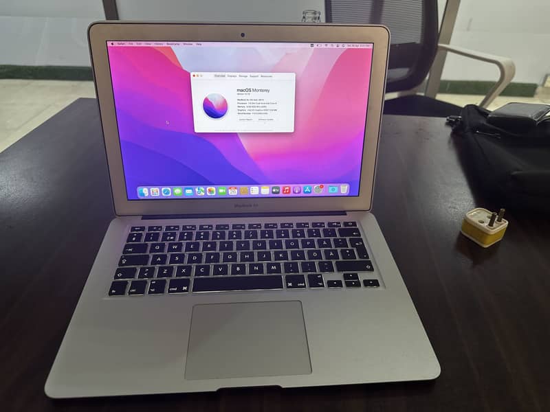 MacBook Air 2017, 13 inch 1