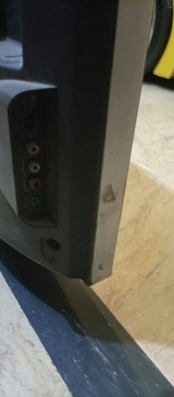 SONY BRAVIA ORIGNAL LCD 7