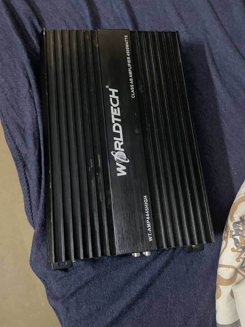 Pioneer Woofer & Amp 4500 Watts 1